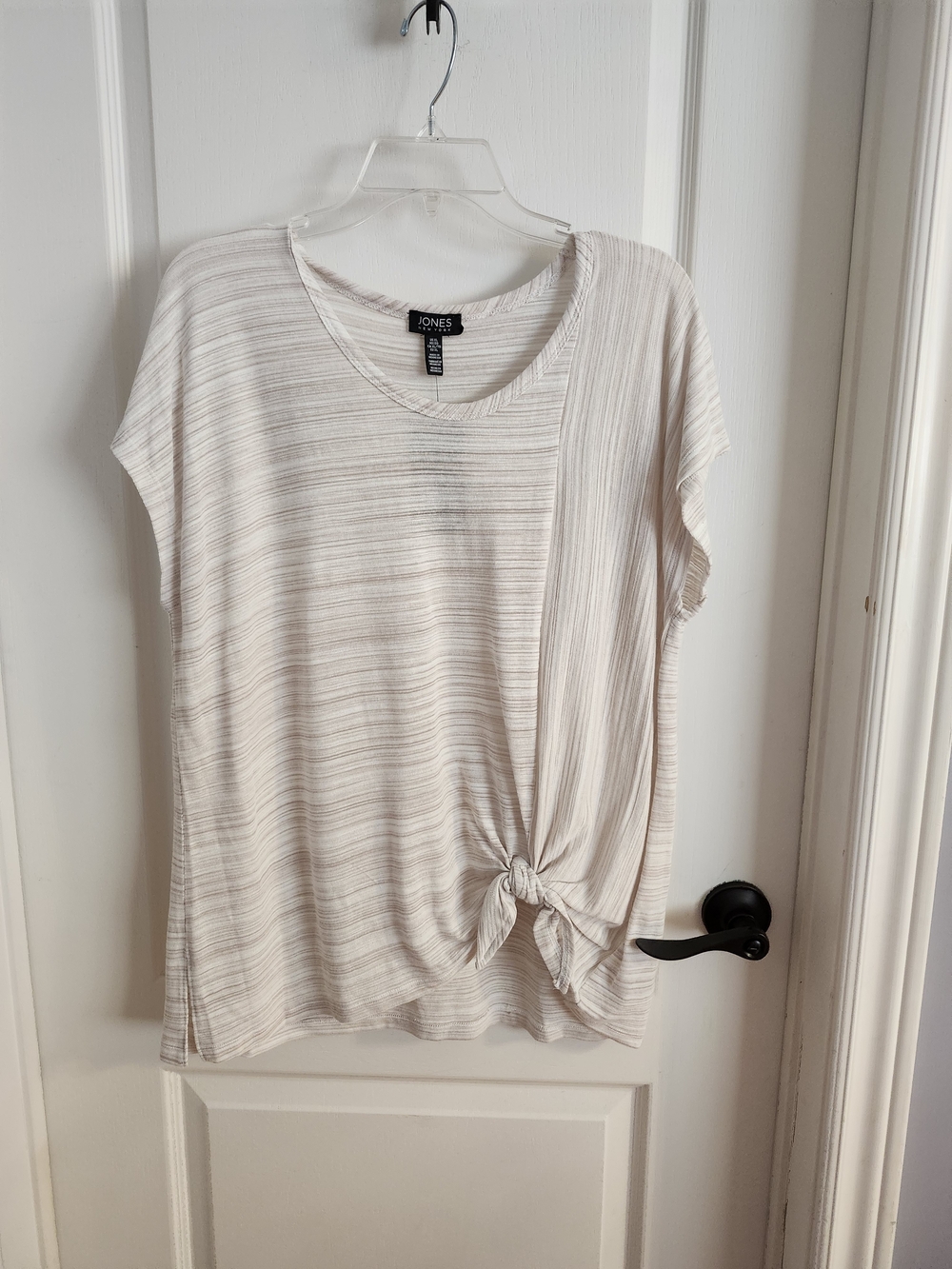 Jones New York Beige-Striped Short Sleeve Knot Front Top